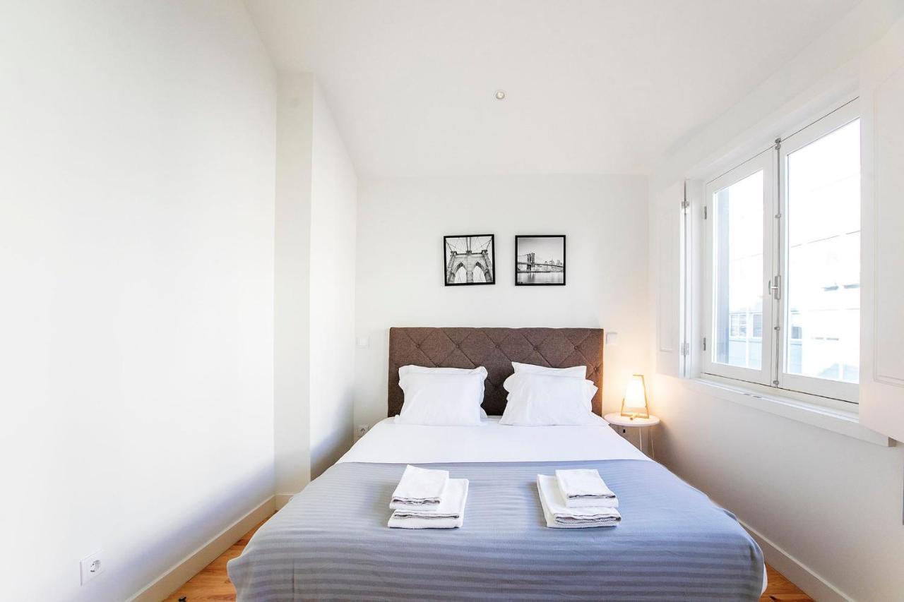Lovelystay - Cozy 1Br In Santa Catarina W/ Balcony Порто Екстериор снимка