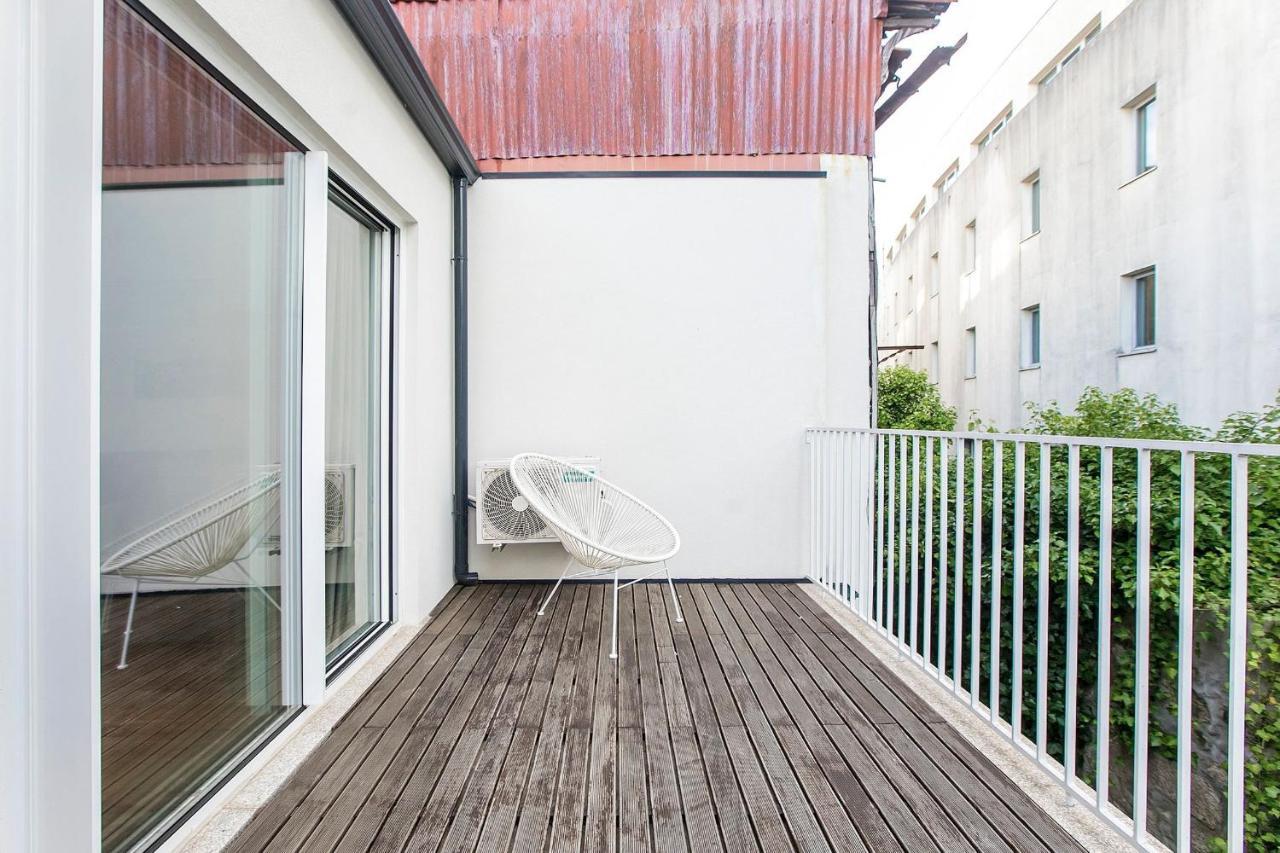 Lovelystay - Cozy 1Br In Santa Catarina W/ Balcony Порто Екстериор снимка