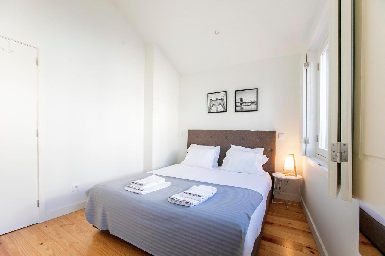Lovelystay - Cozy 1Br In Santa Catarina W/ Balcony Порто Екстериор снимка