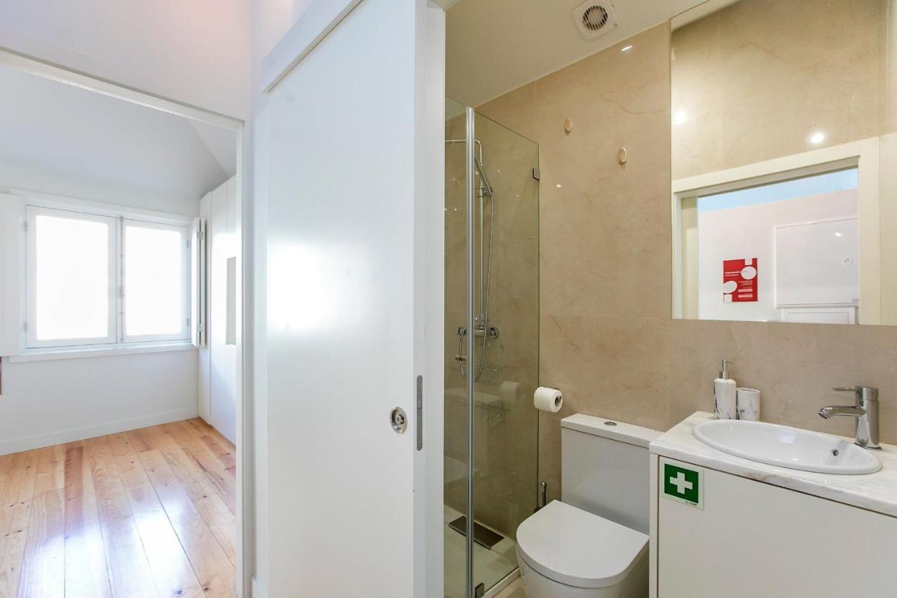 Lovelystay - Cozy 1Br In Santa Catarina W/ Balcony Порто Екстериор снимка